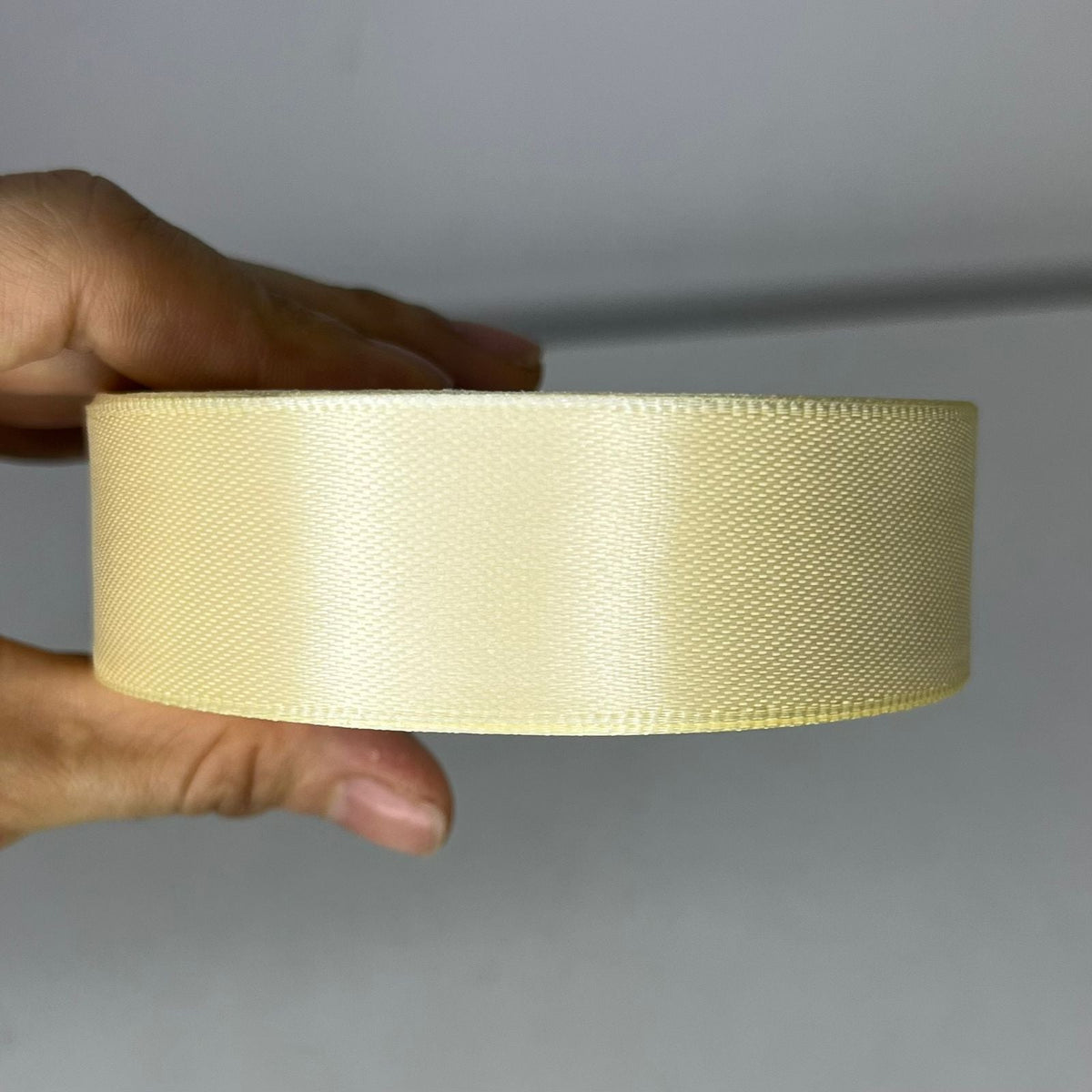 Cinta satín 2.5cm Beige #1008