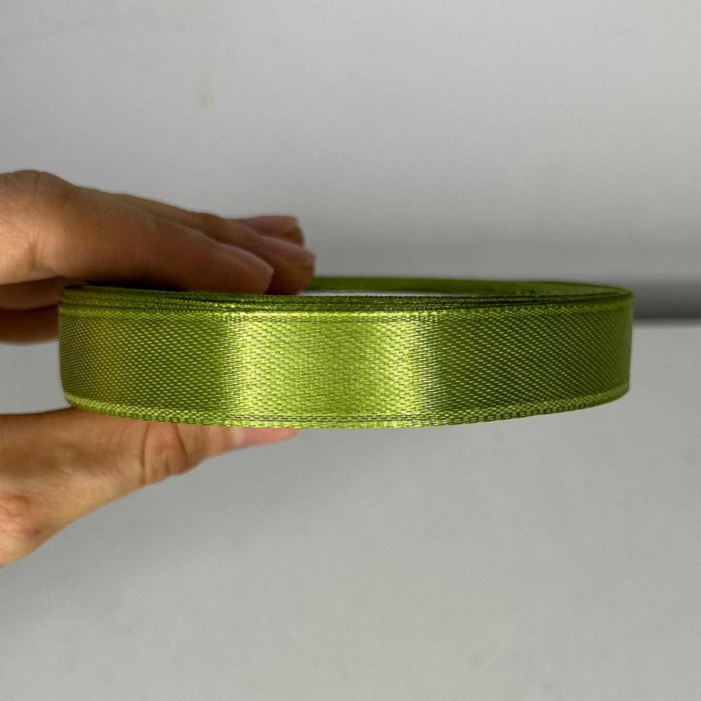 Cinta satín 1.5cm Verde oli opaco #1100