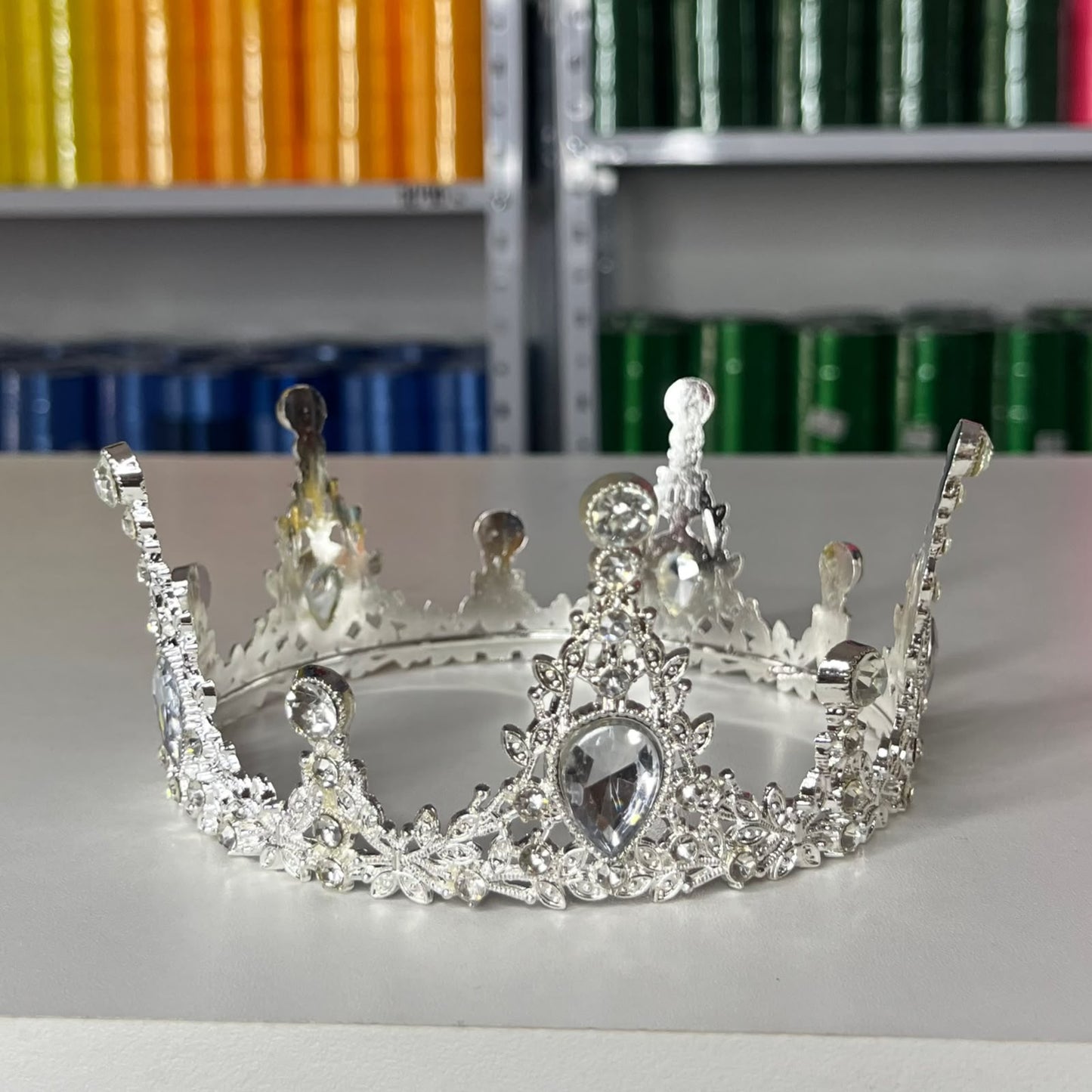 Corona metálica 12 cm - Plateado